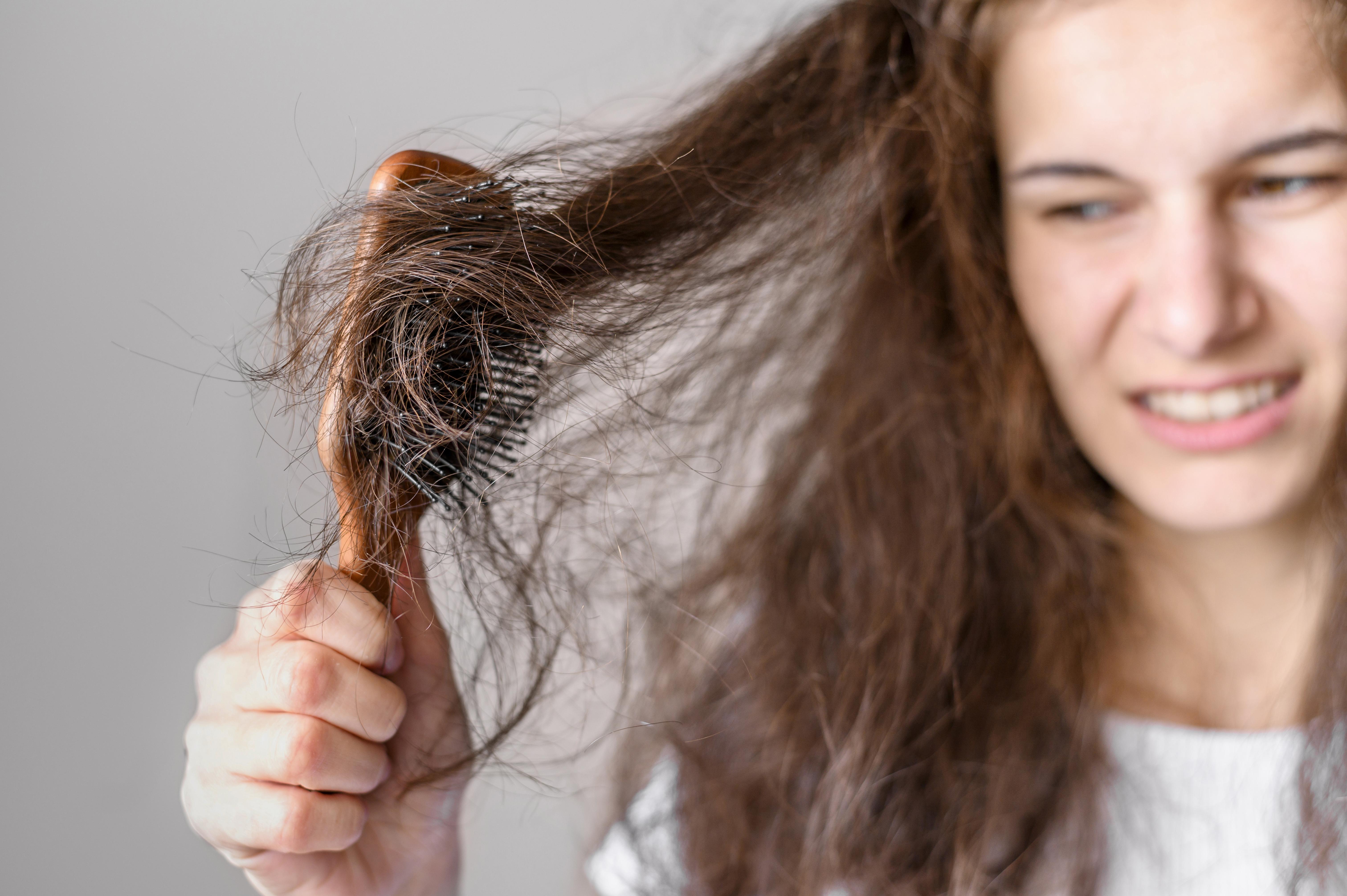 Cabelo ressecado: principais causas e como recuperar?
